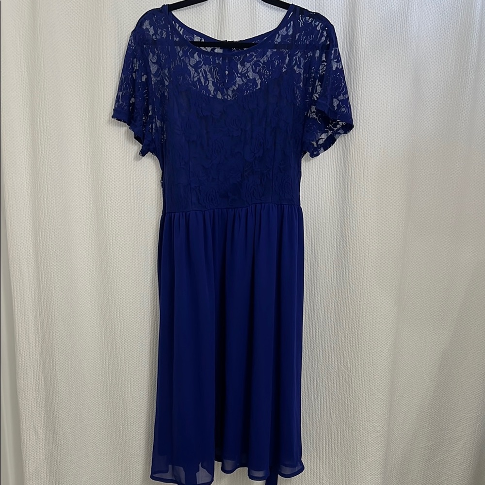 Elegant Blue Lace Dress